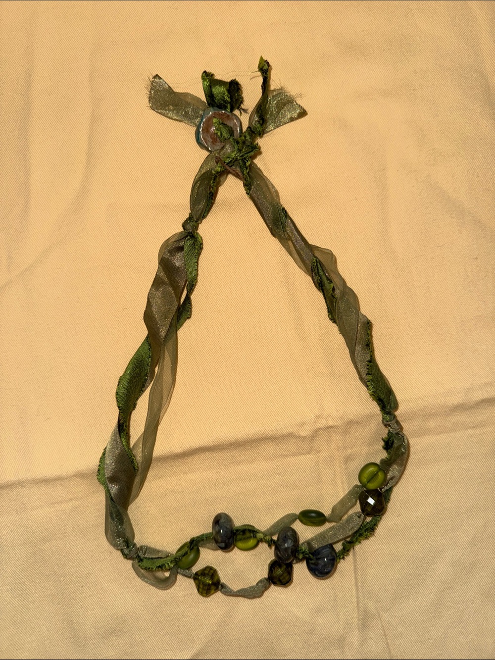 Green Beaded Ribbon Necklace - Women's Fashion Jewelry